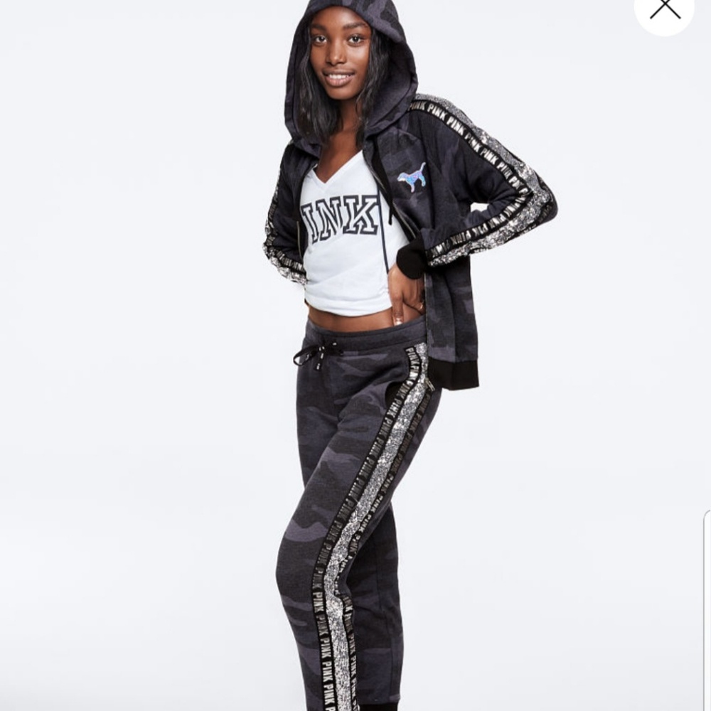 Vs pink camo bling set